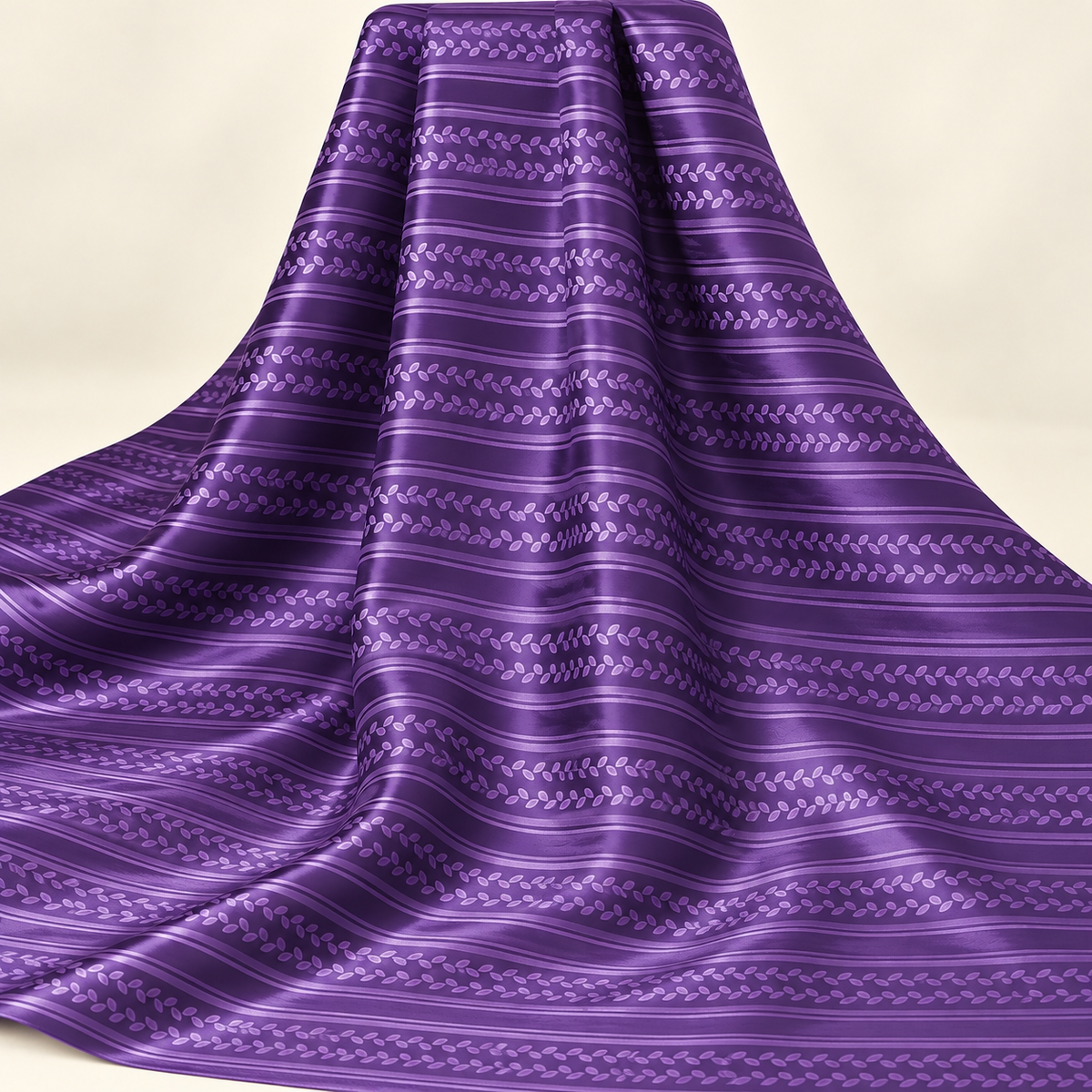 Bazin riche damassé – Violet motif feuilles (3 m, le complet)